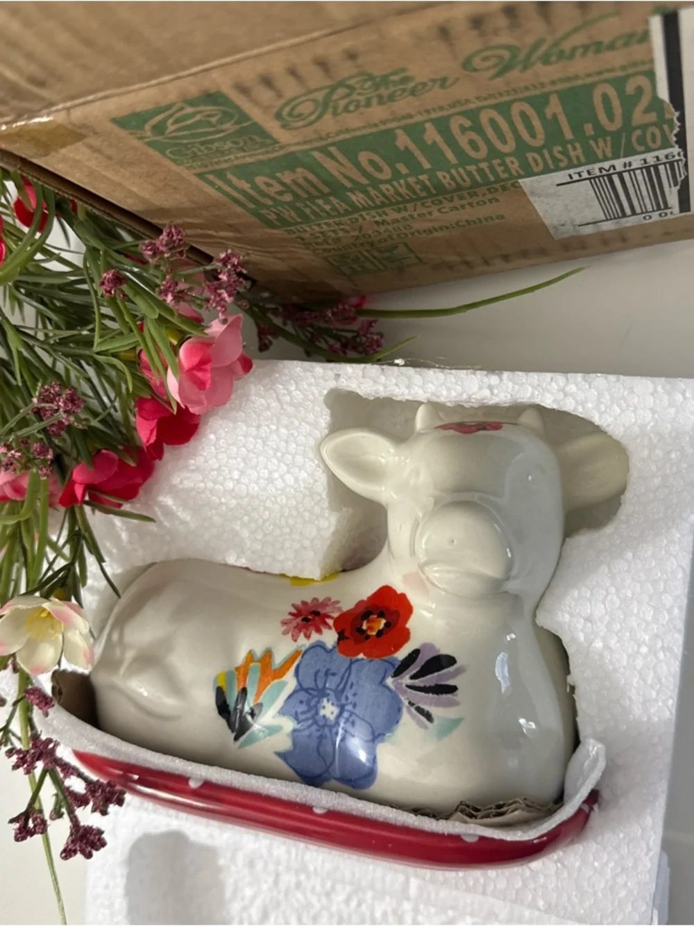 The Pioneer Woman White Floral Cow Butter Dish with Red Base NIB Rare